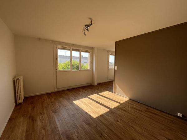 Appartement 99 900 € Cahors 3 p 66 m² DPE C