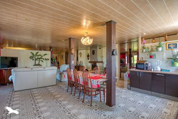 Maison 210 400 € Puybrun 5 p 167 m² DPE D
