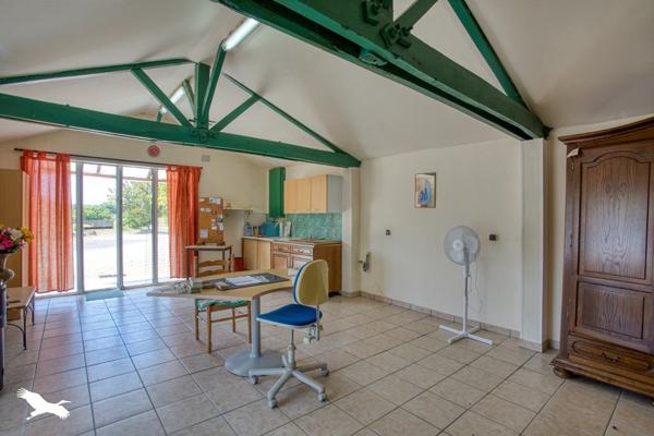 Maison 210 400 € Puybrun 5 p 167 m² DPE D