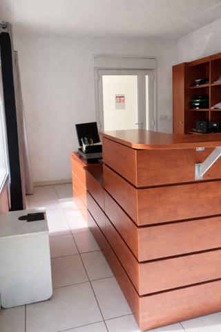 Local Commercial 5 pièces - 109 m²