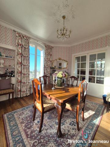 Superbe Maison Bourgeoise à Lassay-les-Châteaux