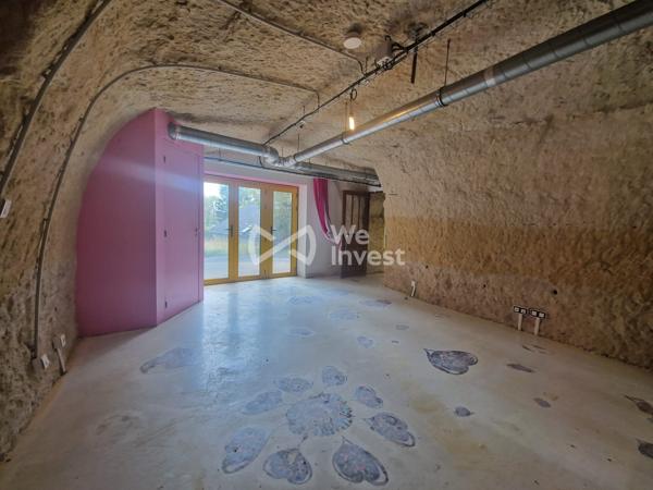 Ensemble immobilier troglodytique