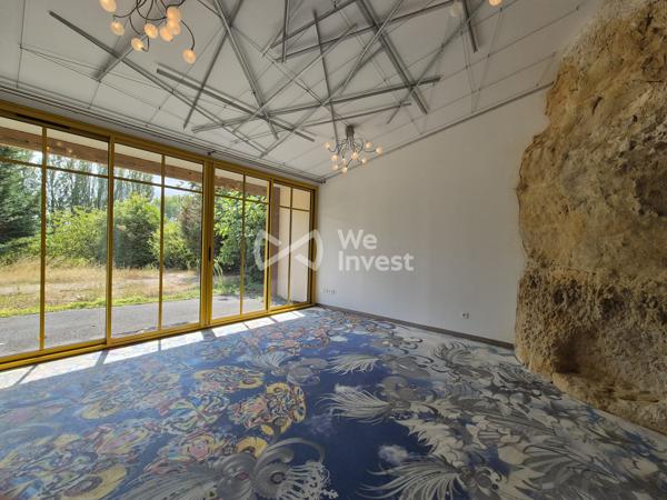Ensemble immobilier troglodytique