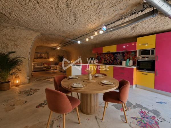 Ensemble immobilier troglodytique