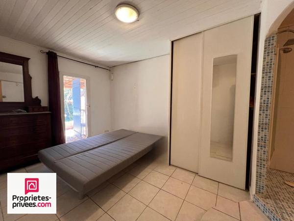 RIANS VILLA T4 SUR 1100 M²