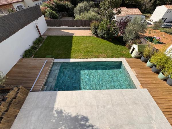 Lorgues (83510) LORGUES- Villa contemporaine lumineuse - Jardin 650 m² & double garage type