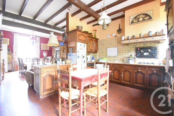 Maison à vendre  8 pièces - 181,33 m2 ST GERMAIN DES FOSSES - 03