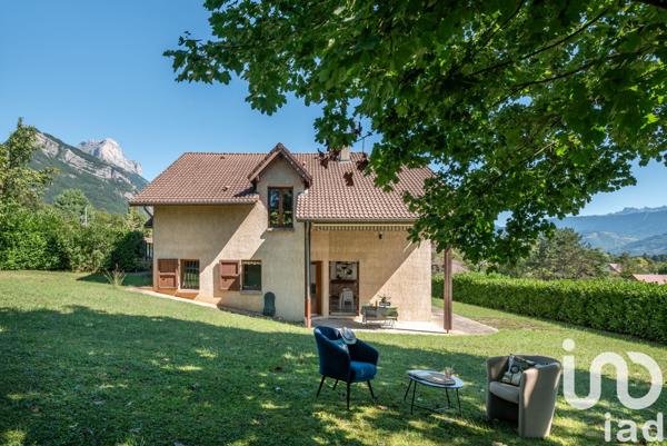 Maison à vendre 6 pièces 165 m² Saint-Ismier