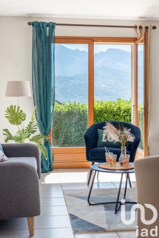 Maison à vendre 6 pièces 165 m² Saint-Ismier