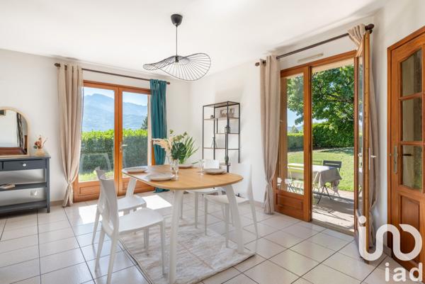 Maison à vendre 6 pièces 165 m² Saint-Ismier