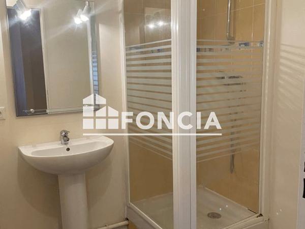 Location Appartement 2 pièces 45.33 m² - 16 RUE OLYMPE DE GOUGE Riorges 42153