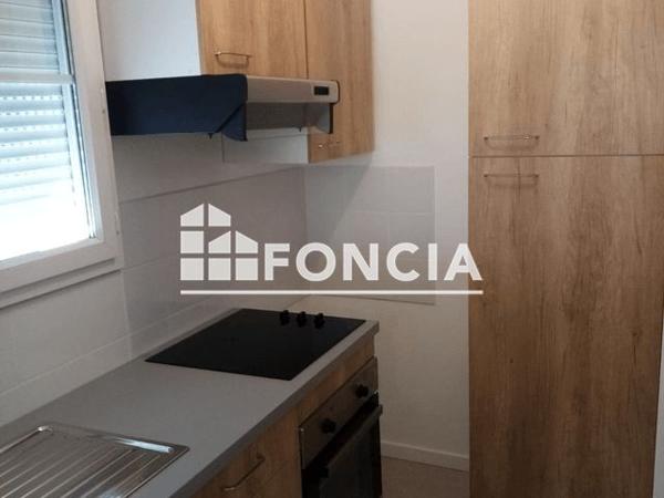 Location Appartement 2 pièces 45.33 m² - 16 RUE OLYMPE DE GOUGE Riorges 42153