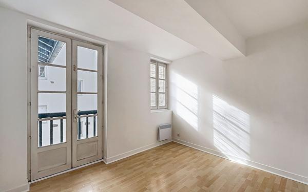 Appartement à vendre    3 pièces • 59,92 m2 Bayonne