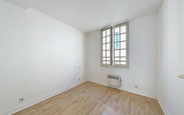 Appartement à vendre    3 pièces • 59,92 m2 Bayonne