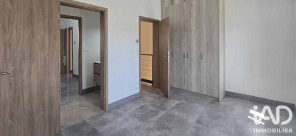 Location appartement 5 pièces 127 m² Maillane