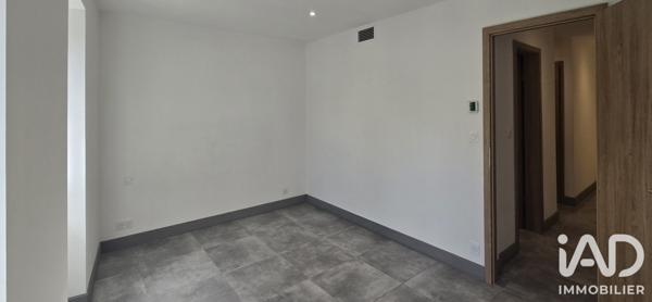 Location appartement 5 pièces 127 m² Maillane