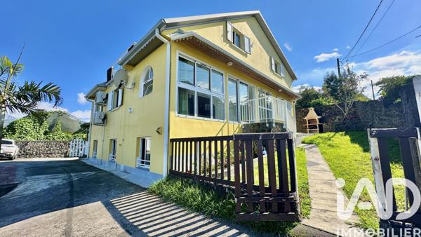 Immeuble à vendre 315 m² Le Tampon