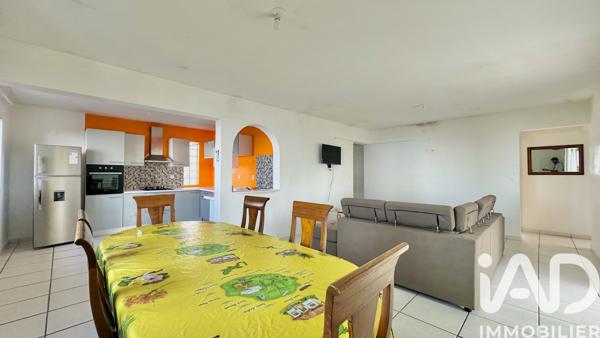 Immeuble à vendre 315 m² Le Tampon