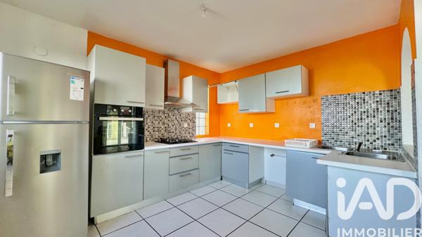 Immeuble à vendre 315 m² Le Tampon