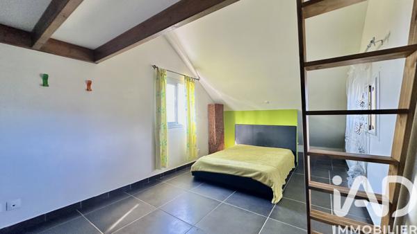 Immeuble à vendre 315 m² Le Tampon