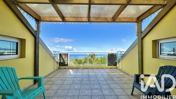 Immeuble à vendre 315 m² Le Tampon