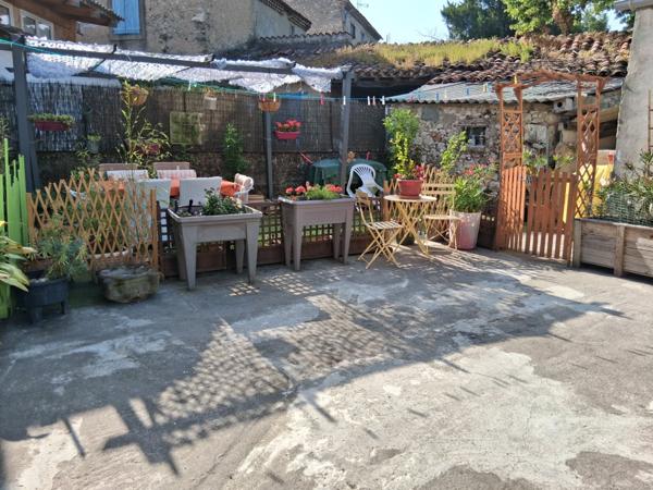 Maison de village rénovée