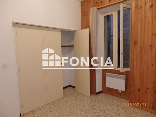 Location Appartement 3 pièces 49.9 m² - 24 AVENUE GASTON CABRIER Salon De Provence 13300