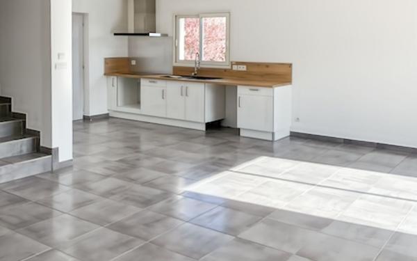 Maison à vendre    4 pièces • 90 m2 Saint-Donat-sur-l'Herbasse