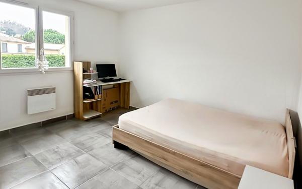 Maison à vendre    4 pièces • 90 m2 Saint-Donat-sur-l'Herbasse