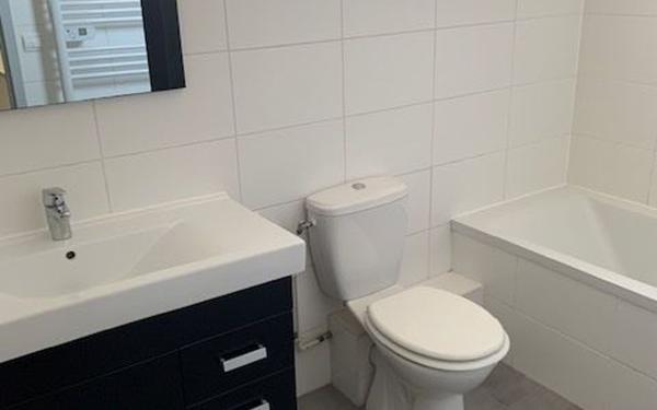 Maison à vendre    4 pièces • 90 m2 Saint-Donat-sur-l'Herbasse