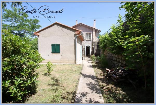 Maison de campagne avec accès privé à la rivière SAINT LAURENT DE CERDANS (66260)