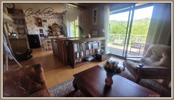 Maison de campagne avec accès privé à la rivière SAINT LAURENT DE CERDANS (66260)