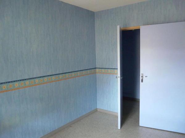 Appartement à louer à Brusque (12360)