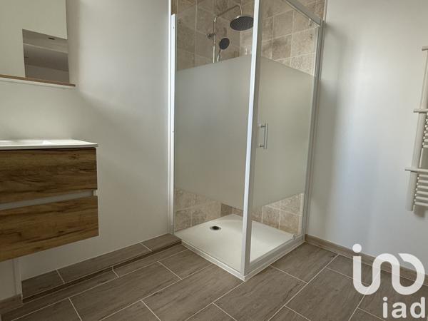 Maison à vendre 5 pièces 145 m² Saint-Germain-de-Lusignan