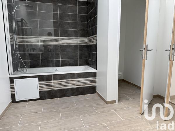 Maison à vendre 5 pièces 145 m² Saint-Germain-de-Lusignan