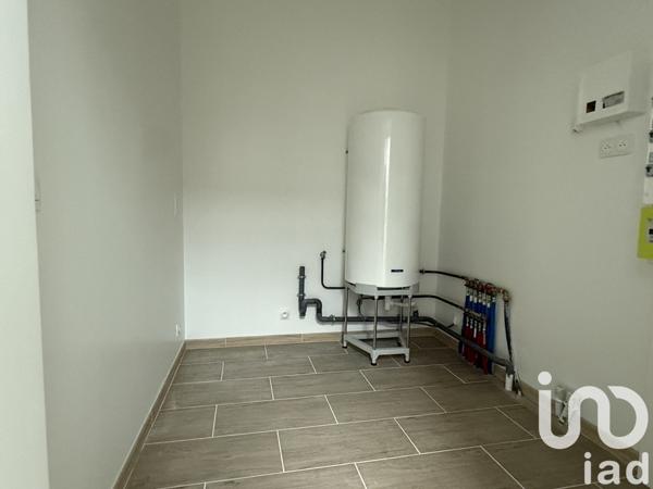 Maison à vendre 5 pièces 145 m² Saint-Germain-de-Lusignan