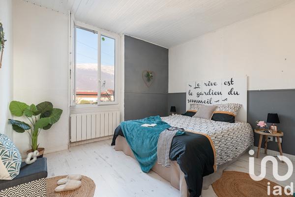 Location appartement 4 pièces 74 m² Varces-Allières-et-Risset