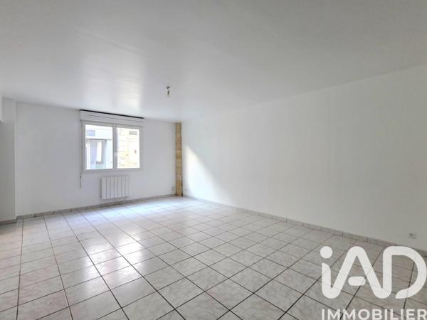 Immeuble à vendre 192 m² Pauillac