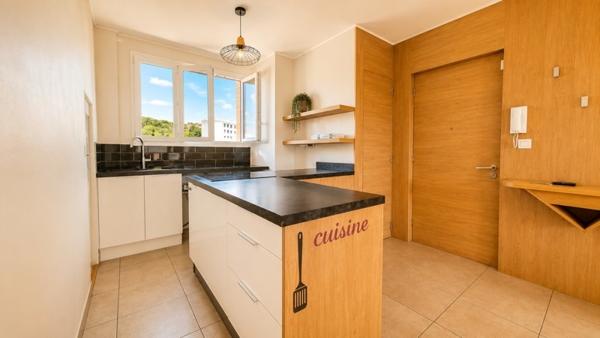 Appartement 129 000 € Bourgoin-Jallieu 3 p 51 m² DPE D