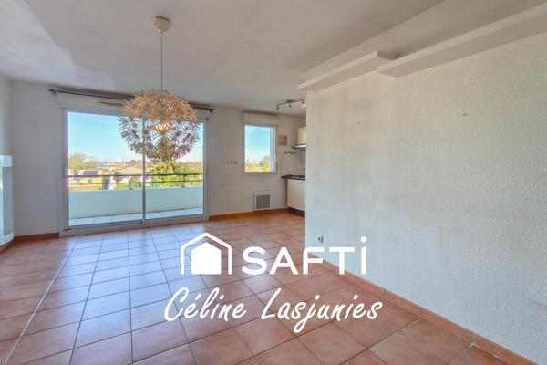 À vendre – T2 lumineux avec balcon, parking et piscine, côté Bordeaux