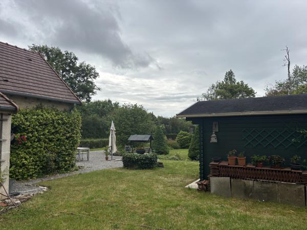 Neuvy-le-Barrois - Maison authentique avec un terrain de 2 330 m² dans un cadre rural paisible Neuvy-le-Barrois (18600)