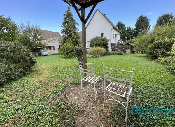 Maison de 192 m² avec 6 chambres - GARAGE double et DEPENDANCE