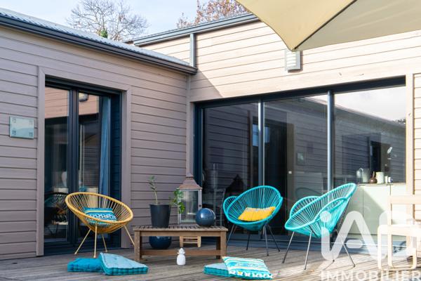 Maison à vendre 5 pièces 206 m² Saint-Pierre-du-Mont