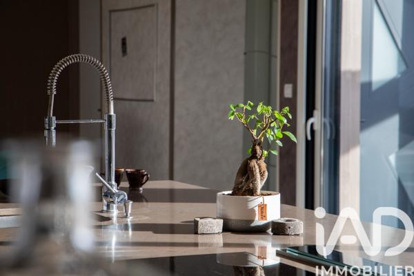 Maison à vendre 5 pièces 206 m² Saint-Pierre-du-Mont