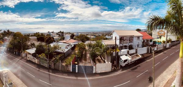 Beau F2 à Moufia Sainte-Clotilde loué