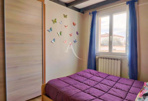 VILLA TYPE 5 TERRASSE PISCINE JARDIN PARKING