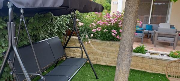 VILLA TYPE 5 TERRASSE PISCINE JARDIN PARKING