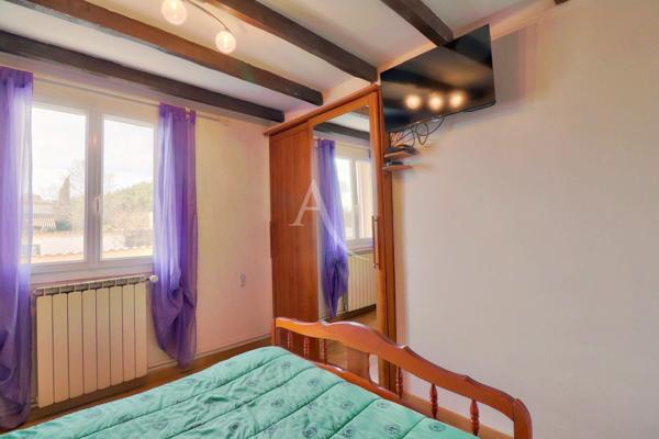 VILLA TYPE 5 TERRASSE PISCINE JARDIN PARKING