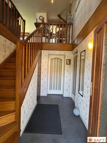 Varennes-en-Argonne – Maison 6 pièces, 2 garages