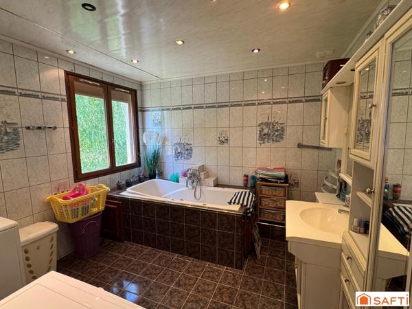 Varennes-en-Argonne – Maison 6 pièces, 2 garages